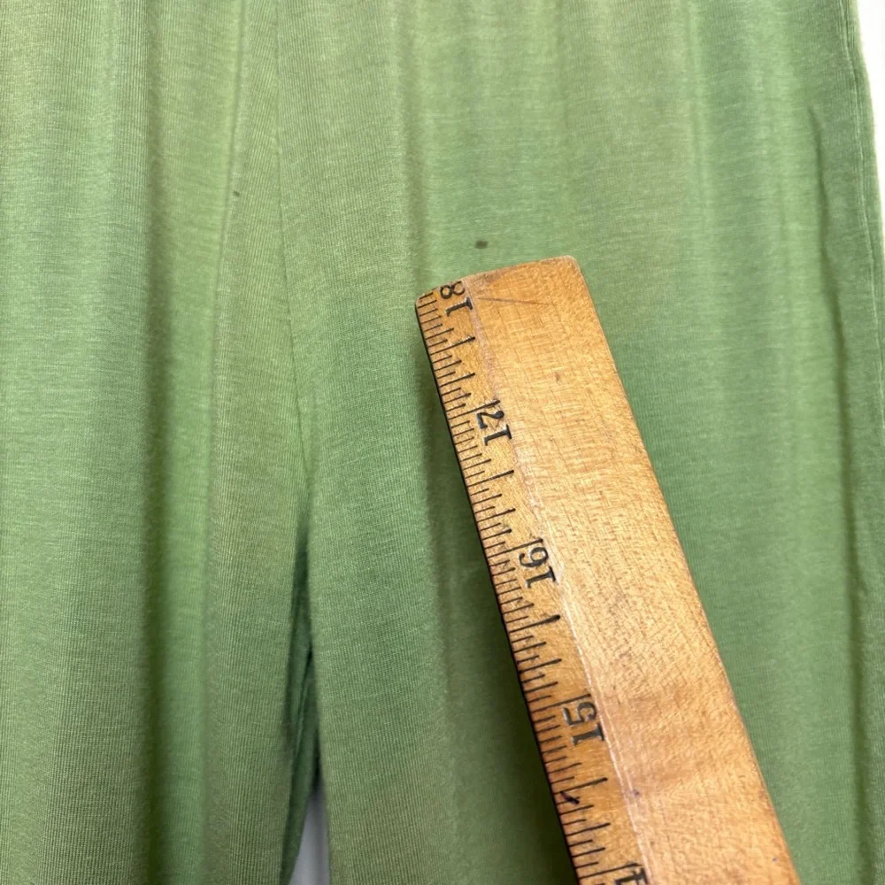 Kate Quinn 18-24 Months Floral Green Shirt and Pants set **READ**‎
